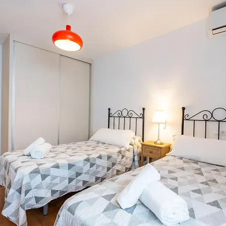 Sn Parking Incluido 4bd 2bth Excelente Ubicacion * Séville